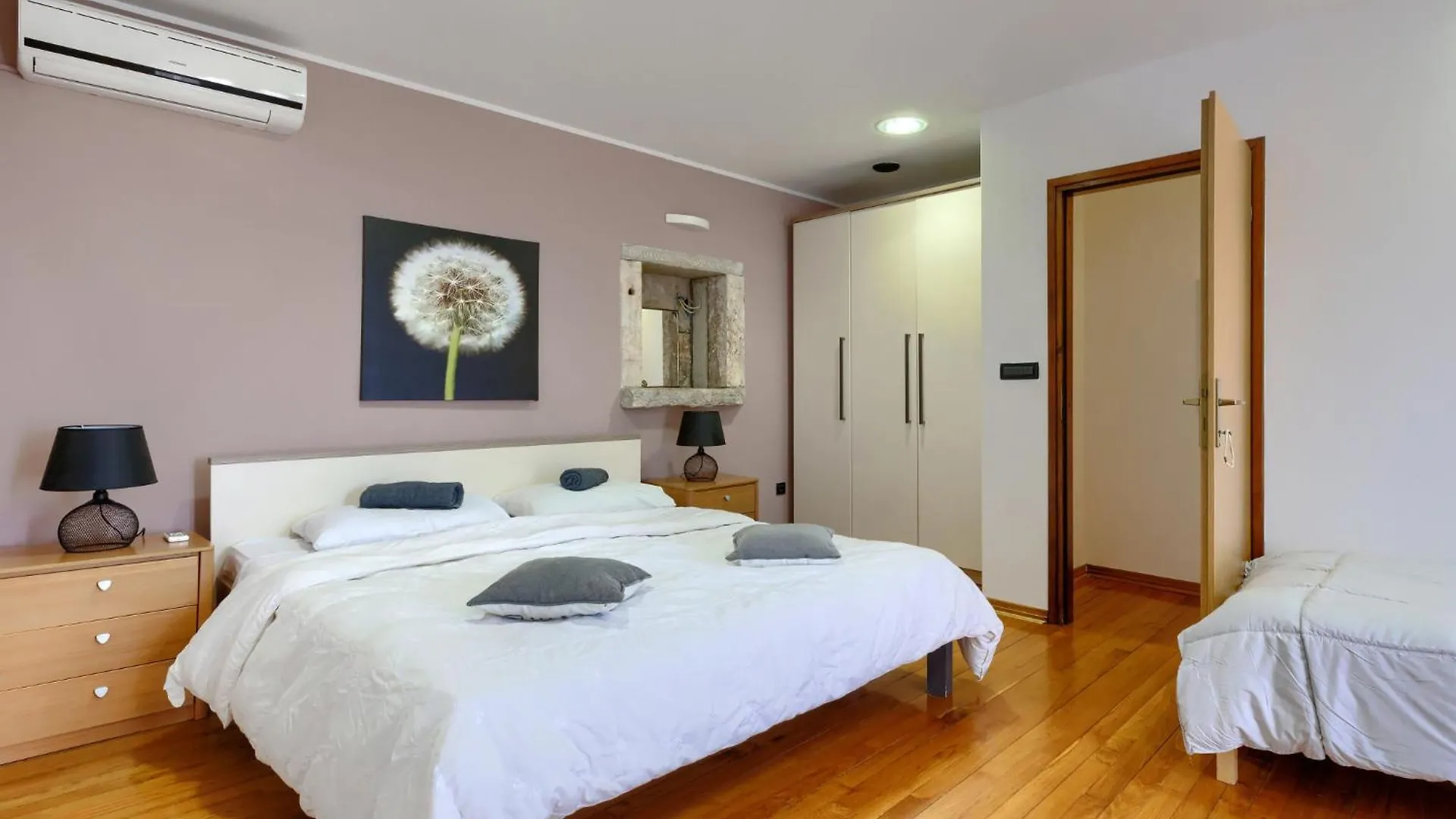 Holiday Home Erika-1 By Interhome Nova Vas   Nova Vas (Porec)