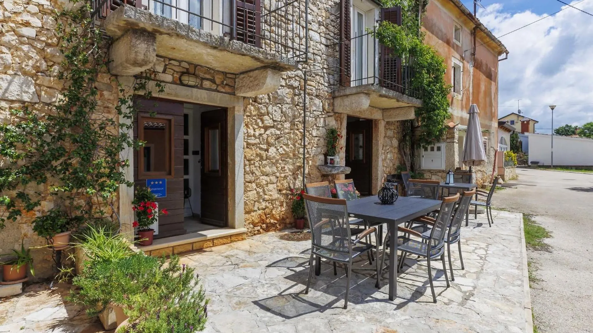 Holiday Home Erika-1 By Interhome Nova Vas  Kroatien