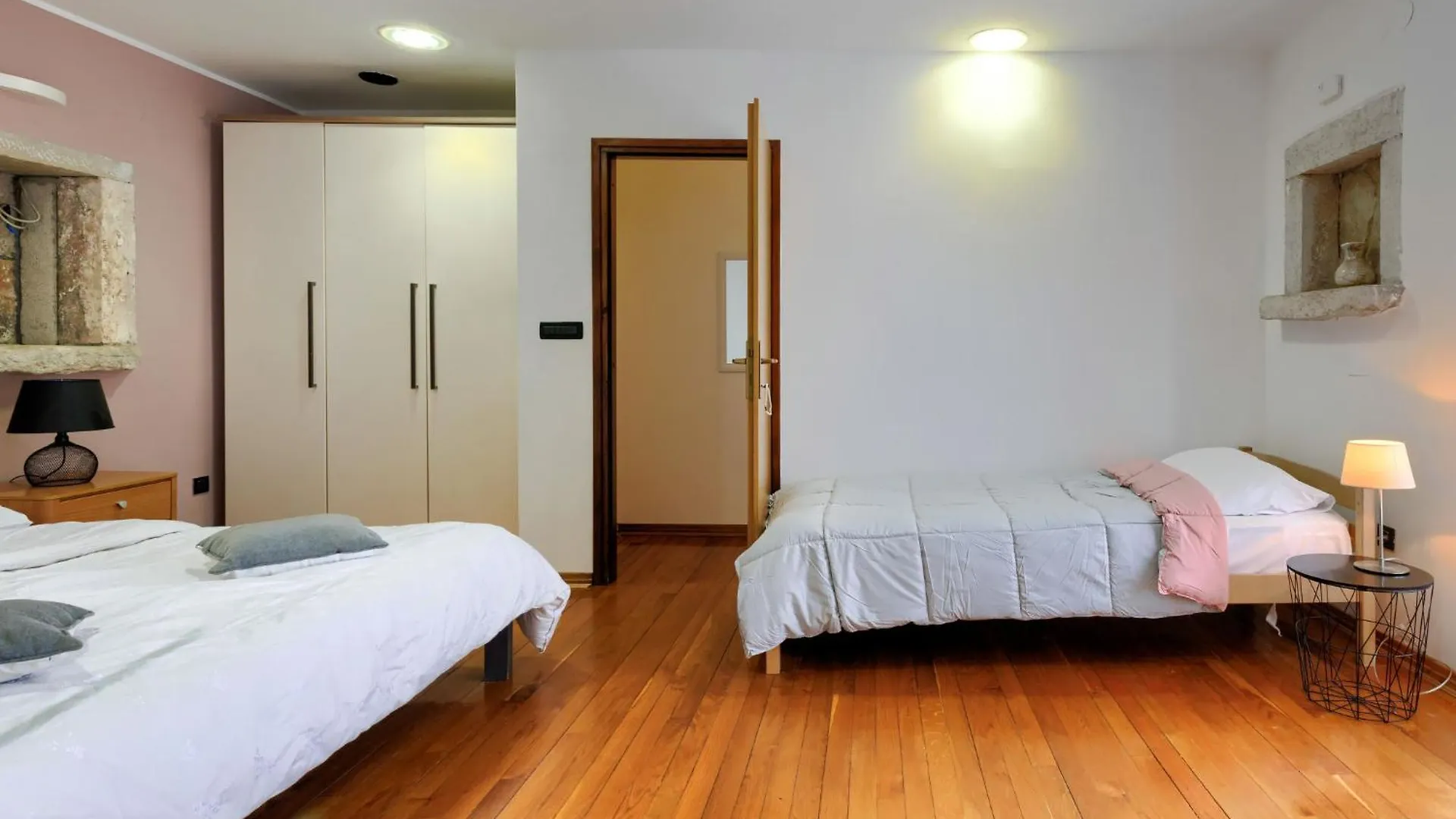 Holiday Home Erika-1 By Interhome Nova Vas